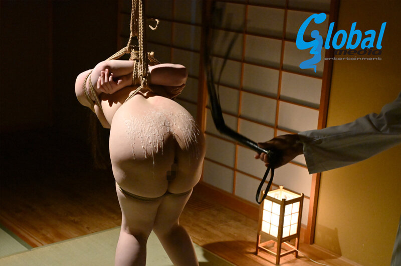 「乃南ゆい 緊縛調教に身悶える熟女妻 SMプレイで辱めを受ける人妻の快楽堕ち」のサンプル画像12枚目