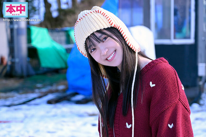 「秋山美杏のフェラ・中出し・3P作品が話題！美少女女優の魅力と人気動画を徹底解説」のサムネイル