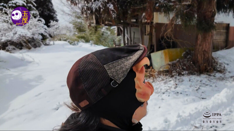 「【ミニ系】小柄美女が魅せる背徳プレイ！飲尿×中出しの濃厚エロス「堕ち」の世界」のサンプル画像5枚目