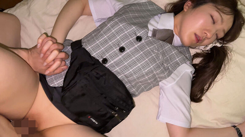 「【素人】ヤクルトレディを狙った訪問販売員の隠し撮り映像！職業系中出しドキュメント」のサムネイル