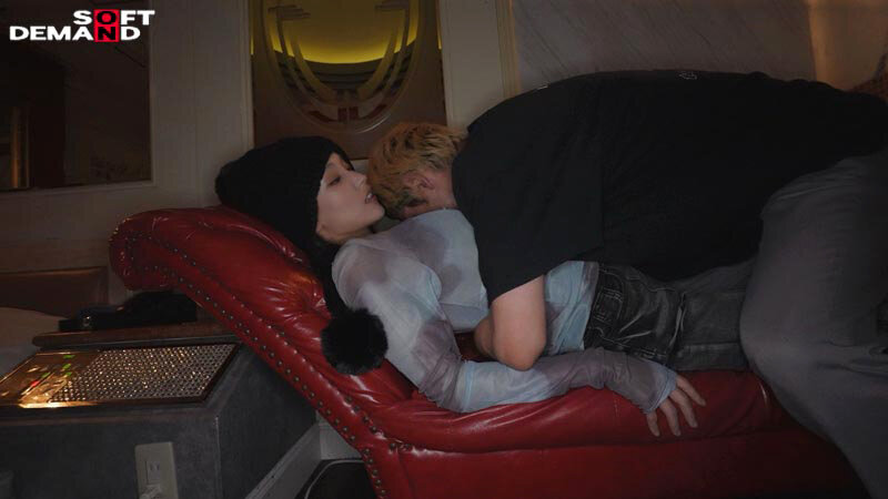 「新人 DJ 選元らな（20）AVデビュー【ニュー個撮】」のサンプル画像11枚目