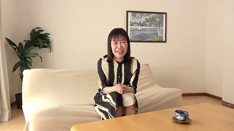 「【美作たえ】五十路スレンダー熟女が初アナル挑戦！中出し解禁の衝撃デビュー作品」のサムネイル