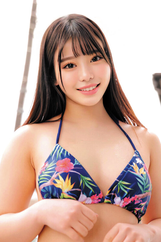 「素人巨乳女子大生をナンパ！水着ギャルにオイルマッサージで発情させて中出し【かすみもあ】」のサンプル画像2枚目