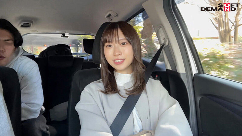 「【素人女子大生】スレンダー美少女ひなちゃん23歳の初撮りハメ撮り｜潮吹き絶頂でおねだり連発」のサンプル画像3枚目