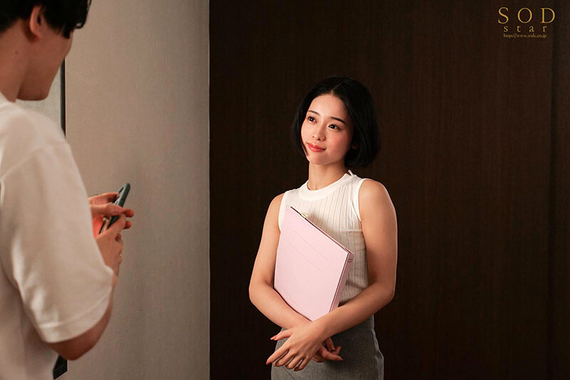 「【MINAMO】巨乳OL痴女が騎乗位で中出しNTR!彼氏を寝取る不動産レディの誘惑プレイ」のサンプル画像9枚目