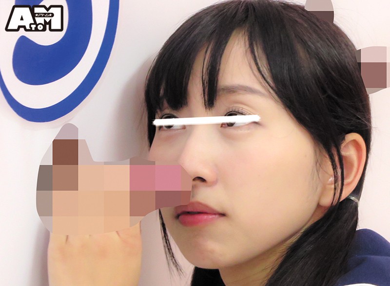 「女子校生が学生服姿で手コキ&フェラに挑戦!記憶力ゲームで賞金100万円を目指す素人企画」のサンプル画像11枚目