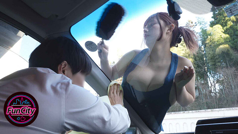 「水原みその 巨乳カフェ店員の胸チラ誘惑に我慢できず中出し 痴女すぎる絶倫店員との禁断関係」のサンプル画像10枚目