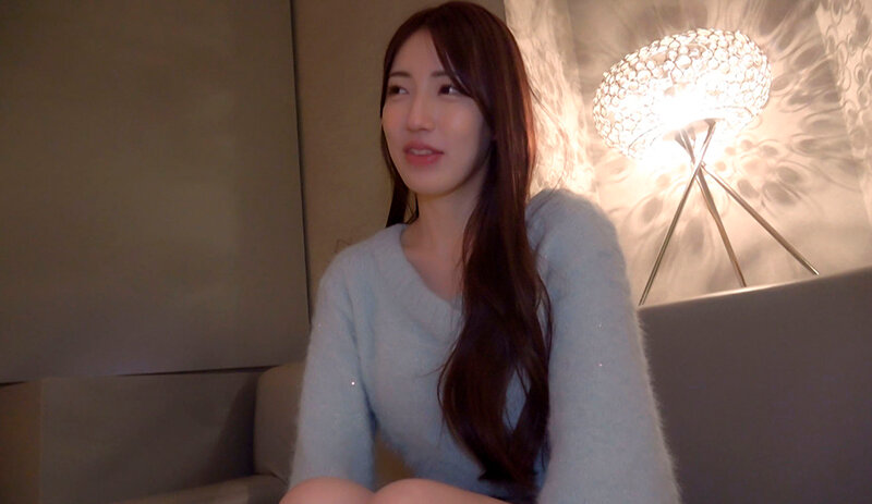 「あかね麗の中出しハメ撮り動画｜巨乳美少女が魅せる本気のガチ撮影作品」のサンプル画像1枚目